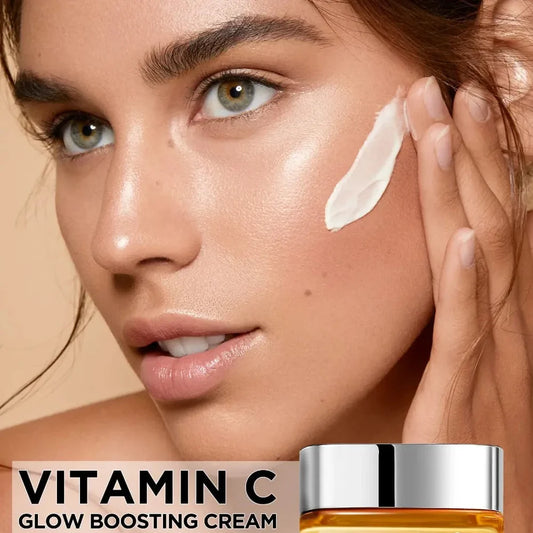 ME-ON Vitamin C Glow Boosting Cream – Bright, Clear & Glowing Skin